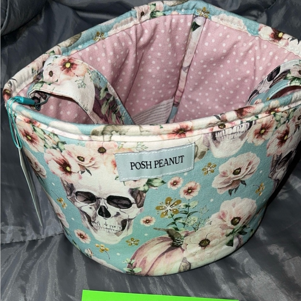 Posh Peanut Halloween Basket